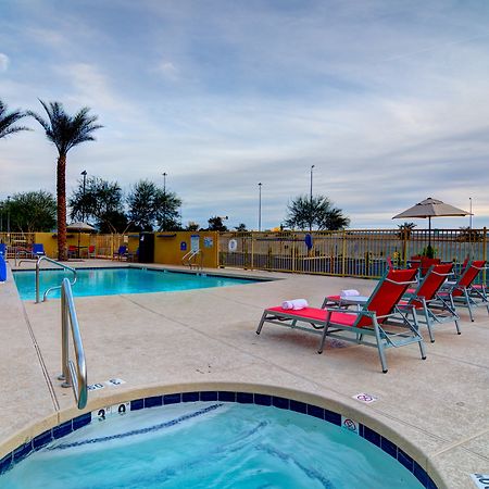 Holiday Inn Express & Suites - Phoenix North - Scottsdale By Ihg Exterior photo