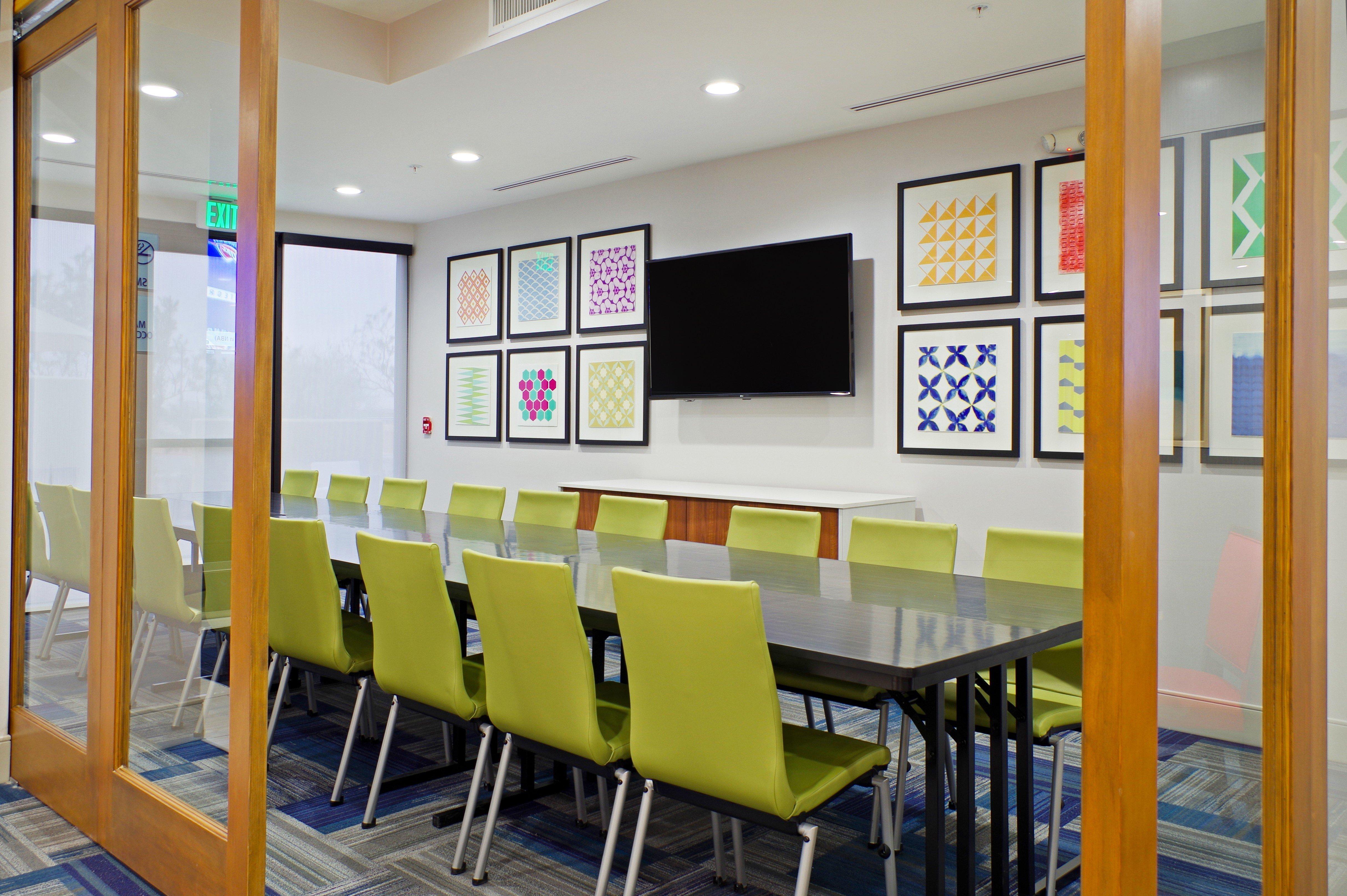 Holiday Inn Express & Suites - Phoenix North - Scottsdale By Ihg Exterior photo